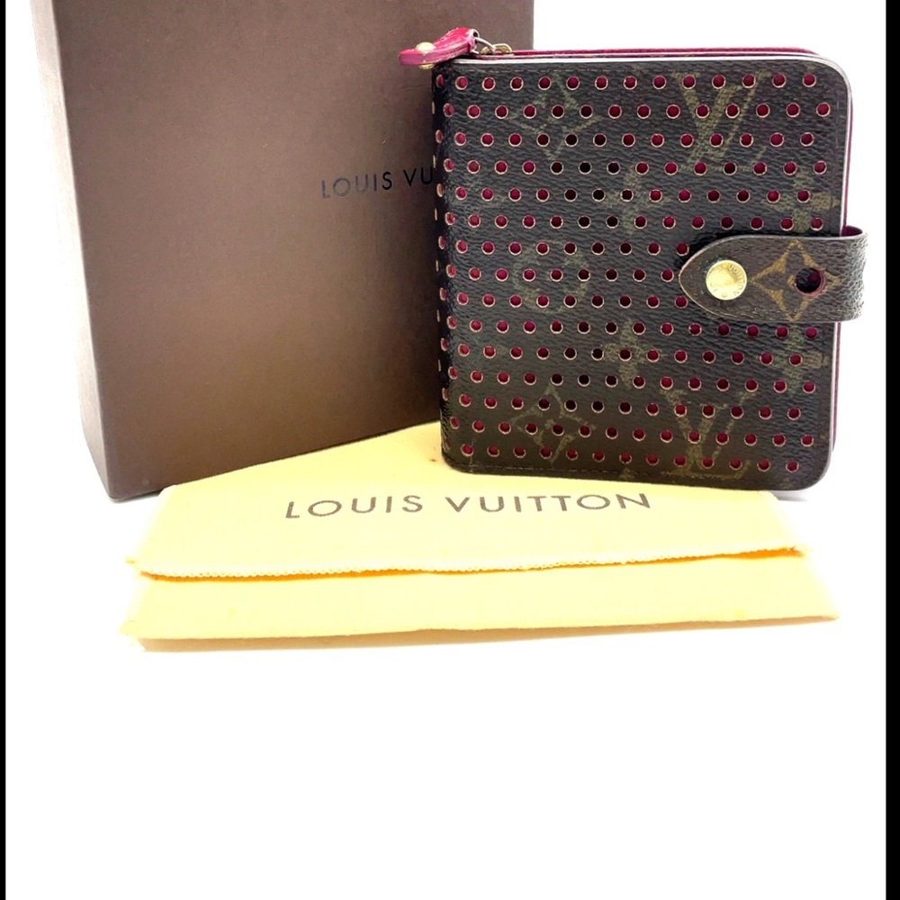 Auth LouisVuitton  Monogram Perforated Compact Zip  Bifold Wallet